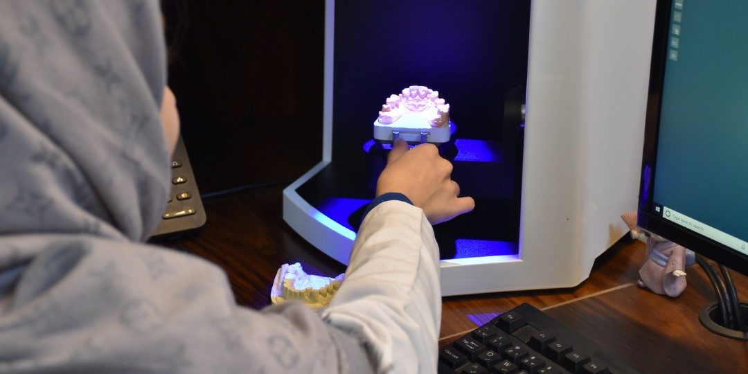 لابراتوار دیجیتال R2Gate لابراتوار دیجیتال R2Gate